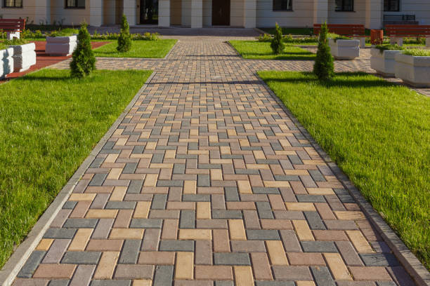 Best Professional Driveway Pavers  in Medina, OH